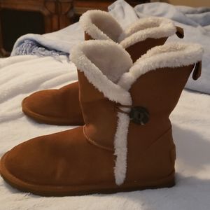 Aeo boots